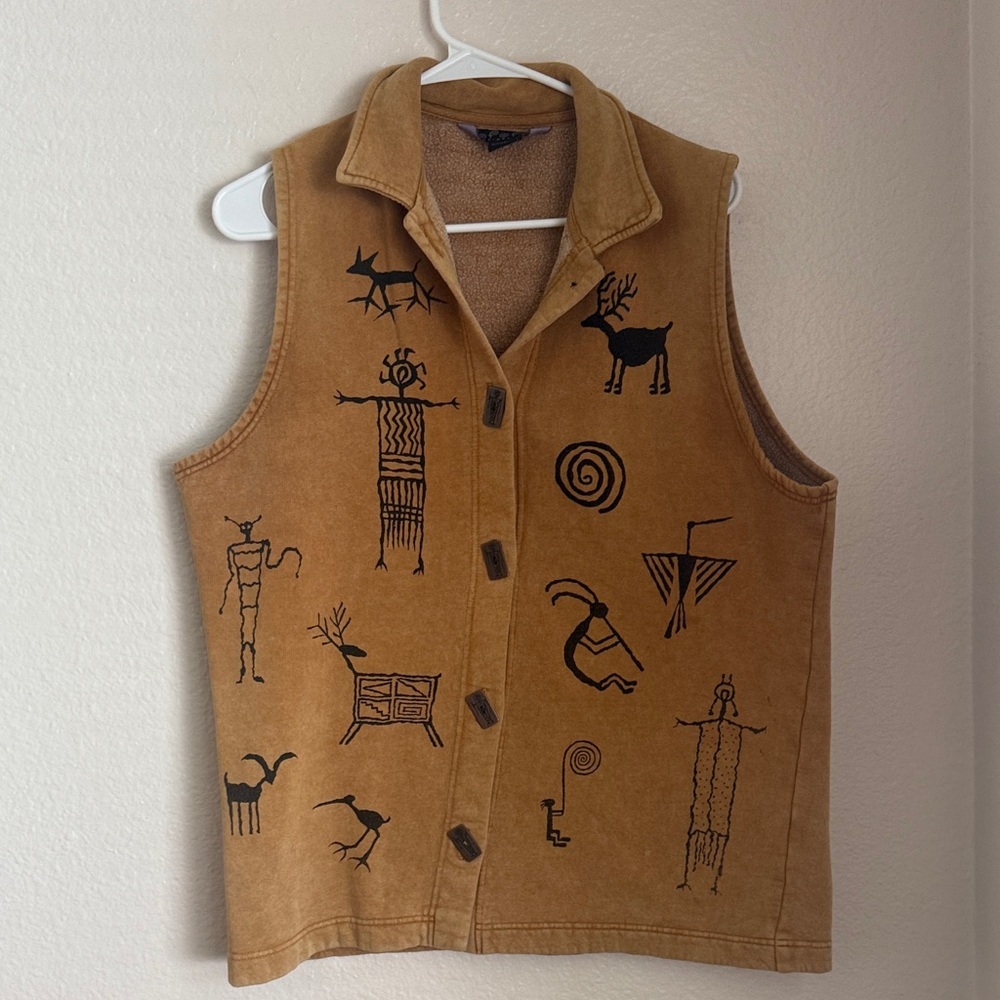 Bfofo vintage unique Tan Vest with Black Tribal Print - Picture 2 of 9